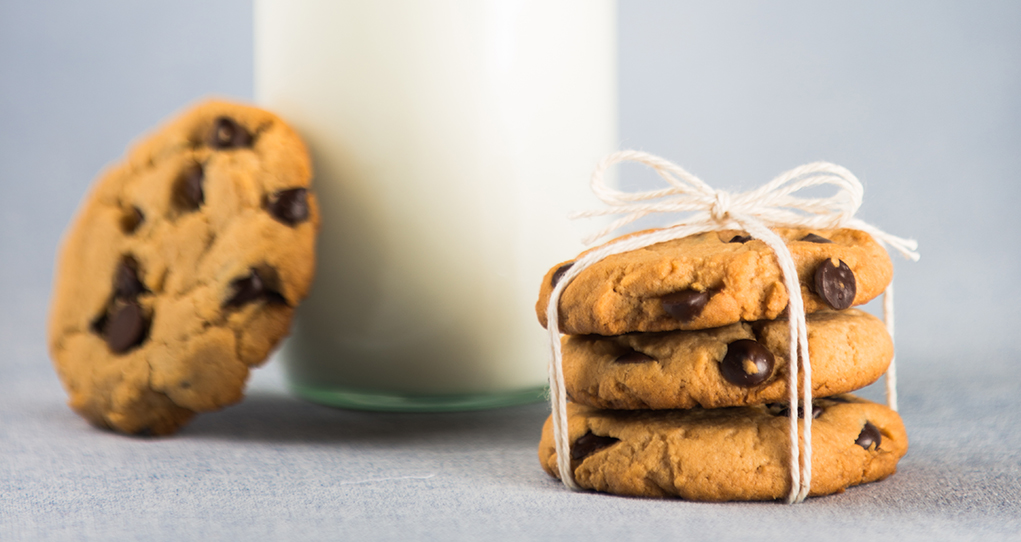 Nearly No Fat Peanut Butter Chocolate Chip Cookies