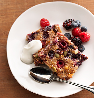 Fruity Crunch Baked Oatmeal