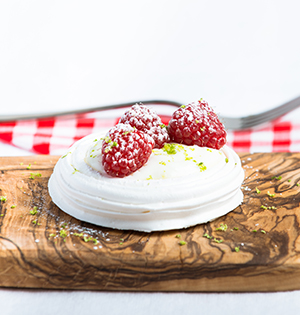 Pavlovas à la lime et à la framboise