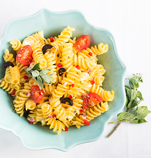 Creamy Greek Pasta Salad